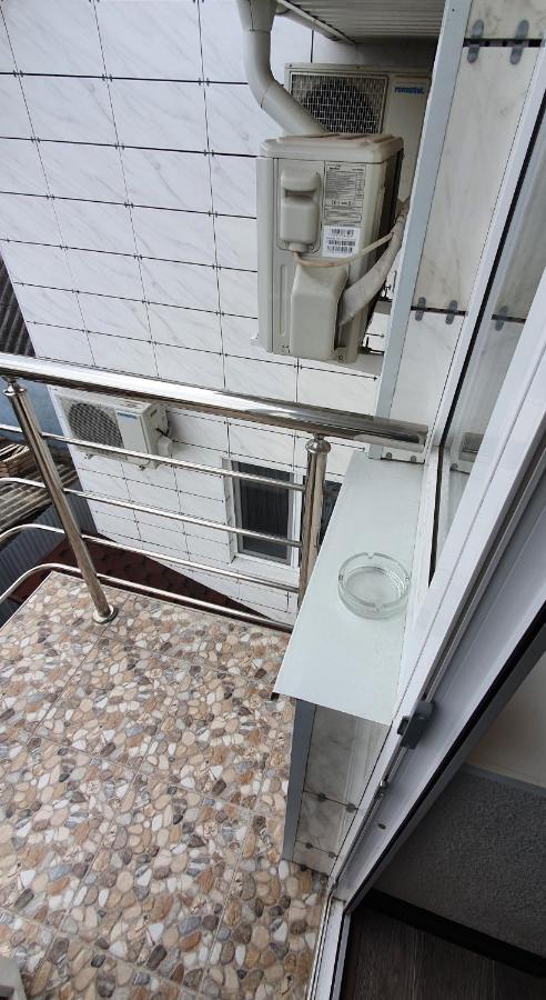 Hotel Konus Falesti Exteriör bild